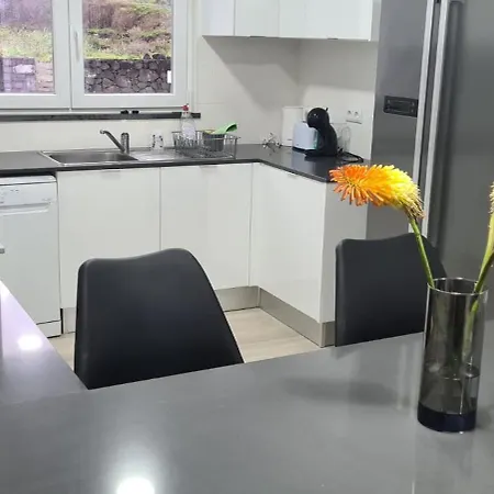 Azores Blue Bay بيت للعطل *